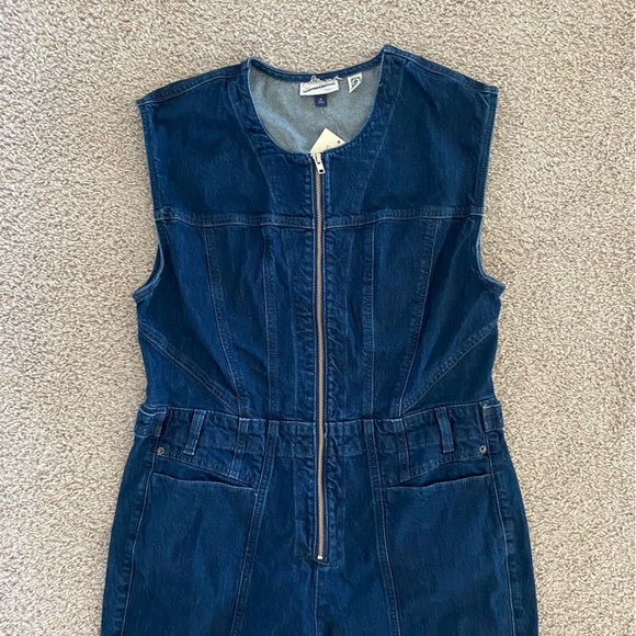 Universal Thread NEW Dark Wash Size 14 Women's Sleeveless Jumpsuit - Picture 2 of 9